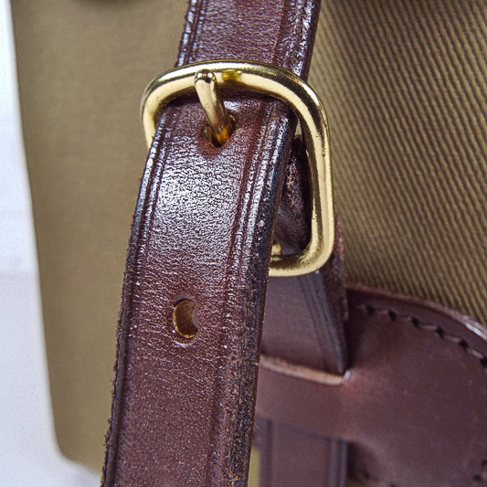 Original Peter buckle detail showing high quality hand made in England manufacturing techniques.